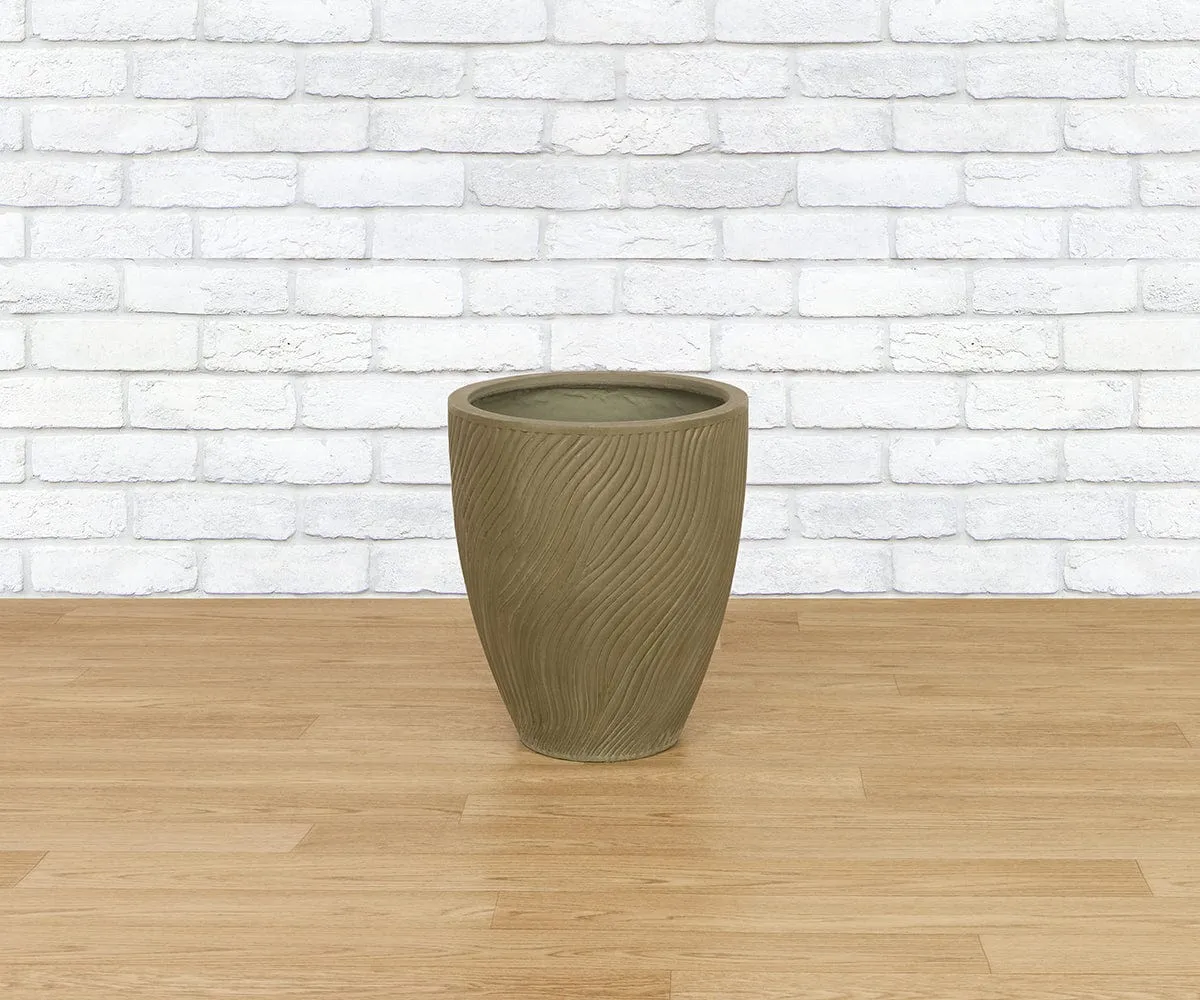 Alda 18" Planter