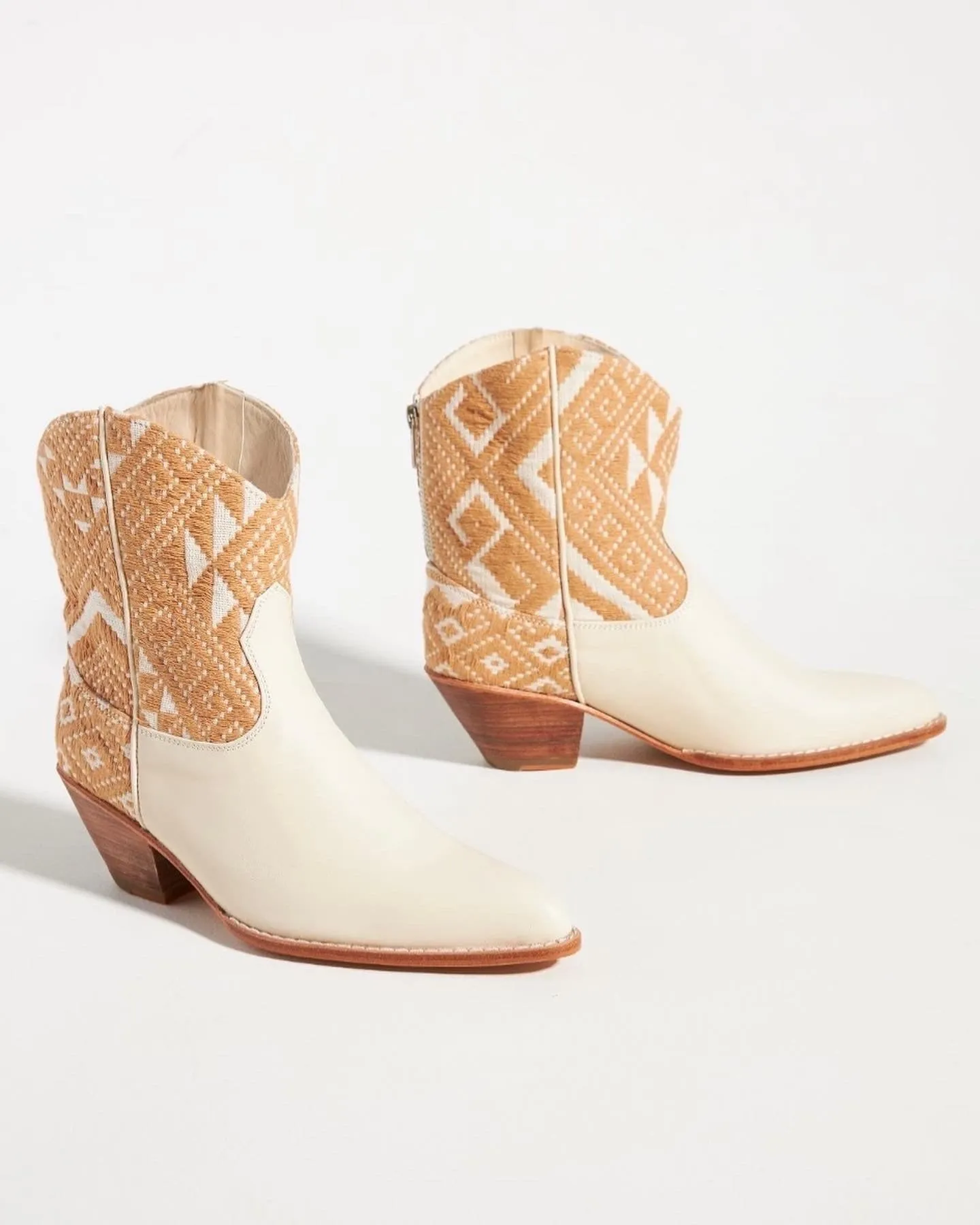 IVORY HAND WOVEN WESTERN BOOTS X ANTHROPOLOGIE