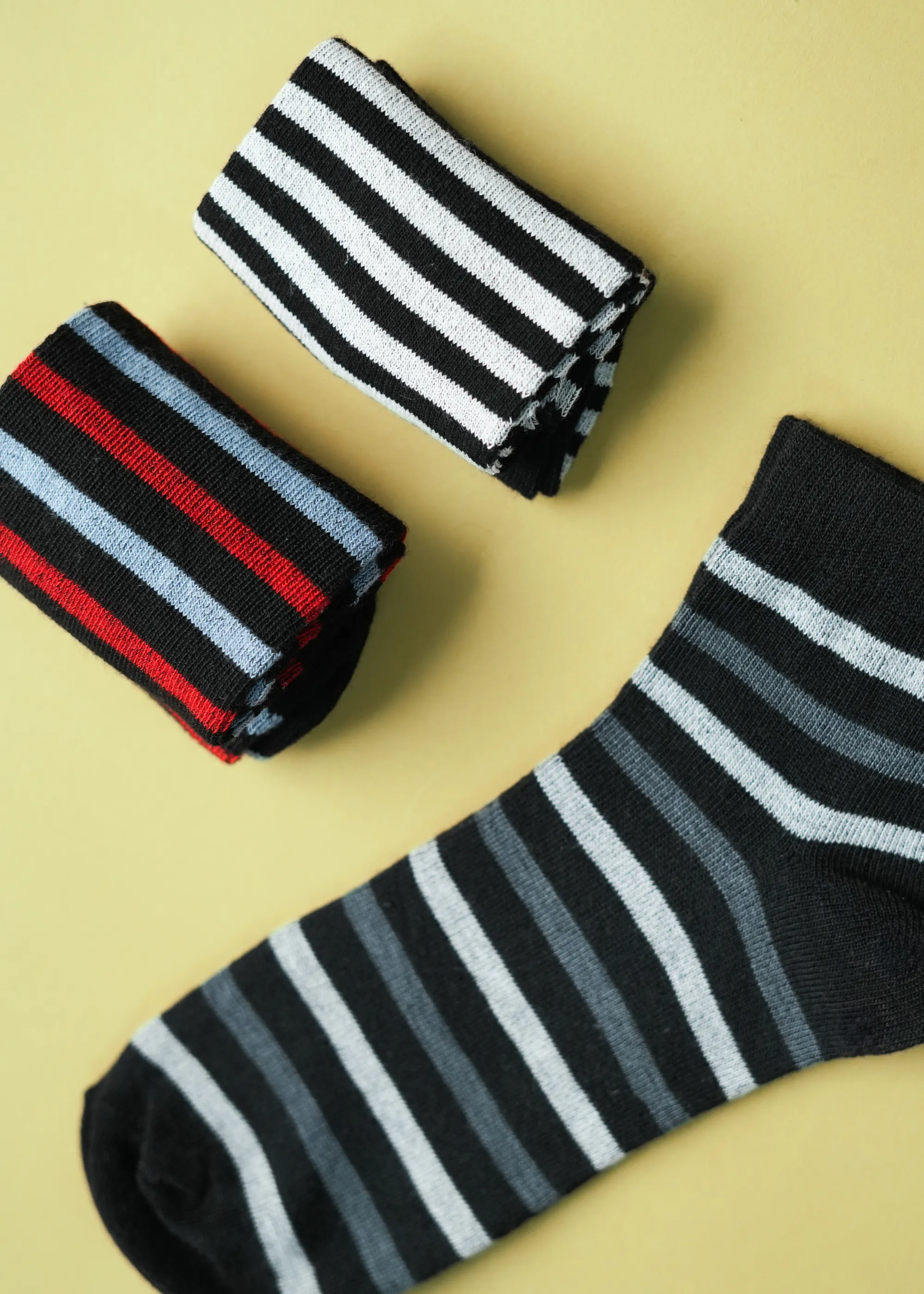 Striped Ankle Length Socks